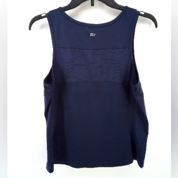 Tail Blue Mesh Panels Athletic Work Out Top M Gym Hiking Running Rowing Tennis - Picture 3 of 8